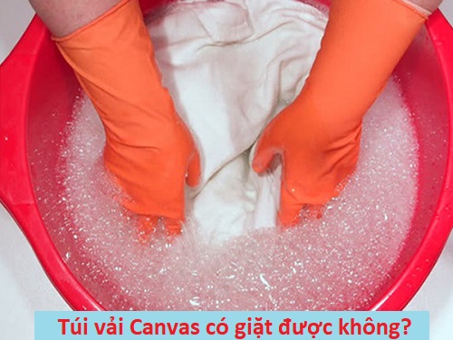 Giặt túi vải bố canvas bằng tay