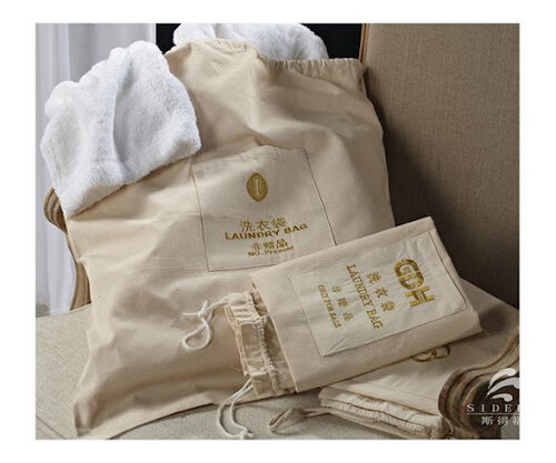 túi vải canvas đựng đồ giặt bảo vệ quần áo trong Khách Sạn