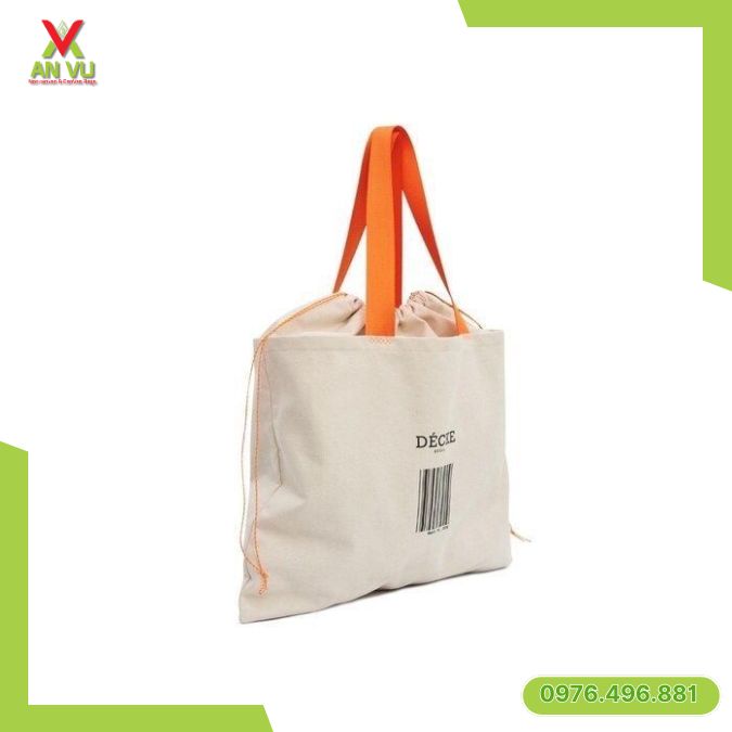Thiết kế ấn tượng của túi k-bag