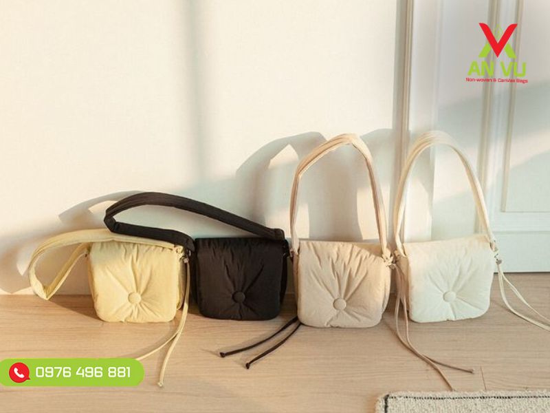 Túi xách được làm từ vải polyester có tính thẩm mỹ cao