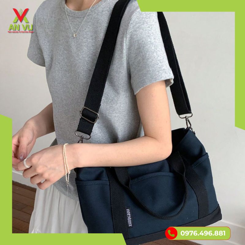 Túi đeo chéo nữ thời trang