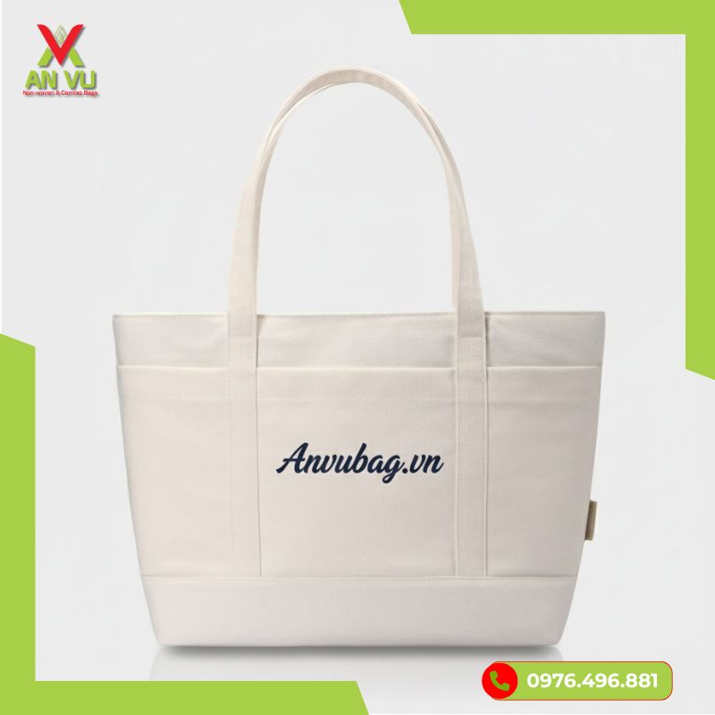 Túi tote hiện là item không thể thiếu với mọi đối tượng người dùng